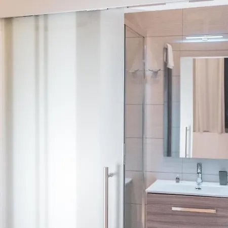 Bed & Breakfast Residenze Cassoli - Lamezia Centro 4*