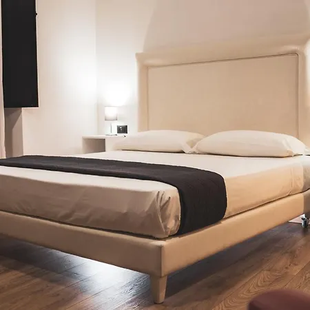 Bed & Breakfast Residenze Cassoli - Lamezia Centro 4*