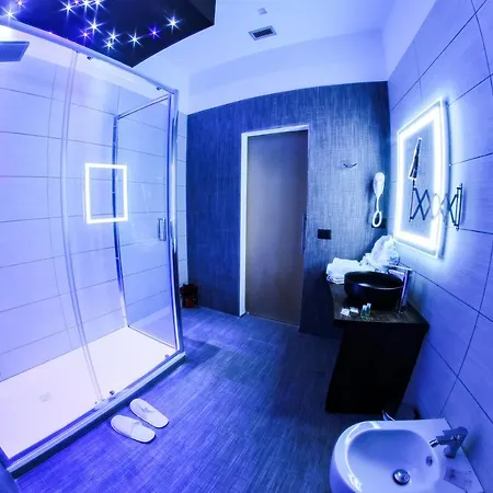Residenze Cassoli - Lamezia Centro לינה וארוחת בוקר 4*
