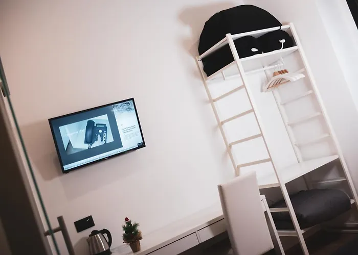 Residenze Cassoli - Lamezia Centro Alojamento de Acomodação e Pequeno-almoço 4*